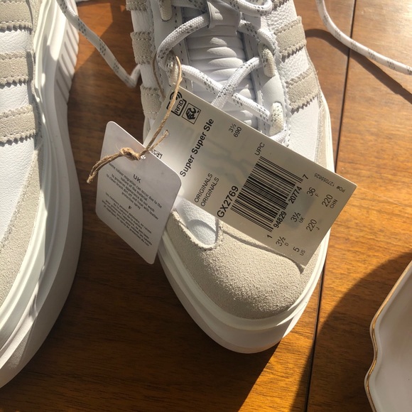 ✨SOLD✨ ADIDAS x IVY PARK Super Sleek 72 - Picture 8 of 9
